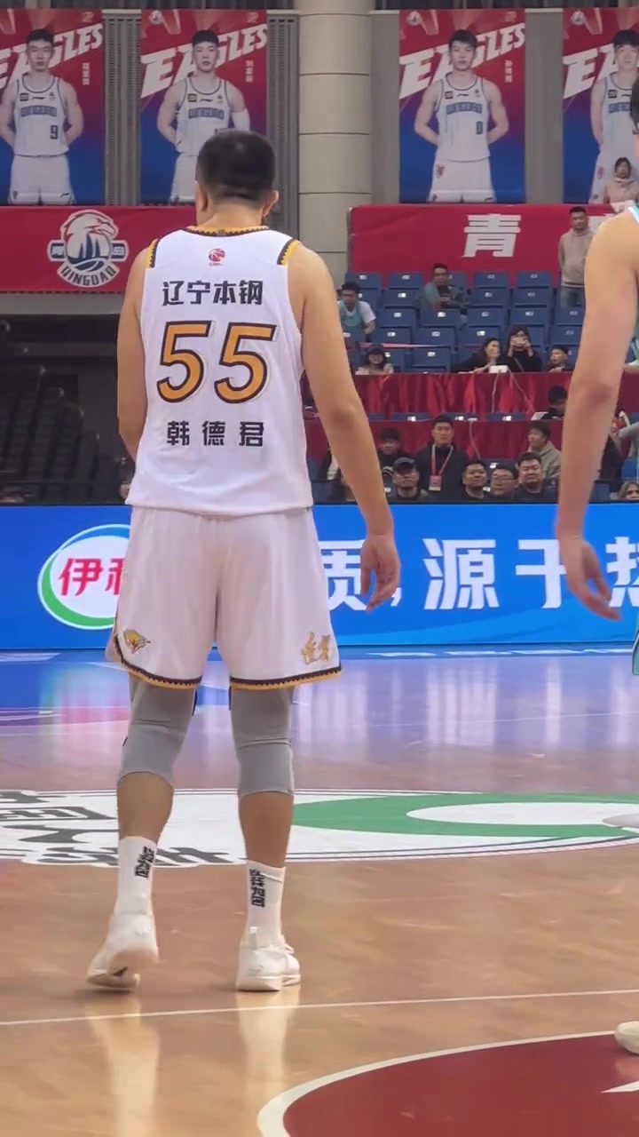 林崴17分郭昊文13+6+7同曦力克青岛止连败