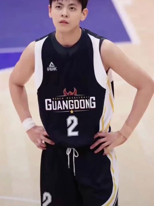 jbo竞博网址-杨舒予18分中国女篮18分负日本系列热身1胜4负的简单介绍