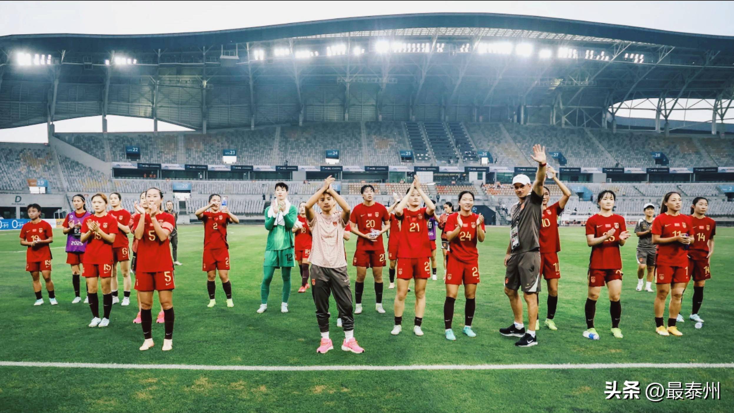 景博JBO体育登录入口-东亚杯-补时险失球女足0-0日本无缘冠军的简单介绍